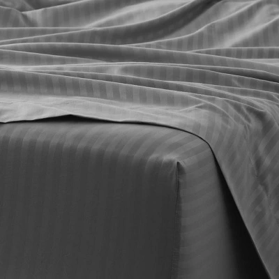 1800 Series Embossed Striped Wrinkle Resistant Sheet 4pc Set 6 1800 Series Embossed Striped Wrinkle Resistant Sheet 4pc Set - Image 4
