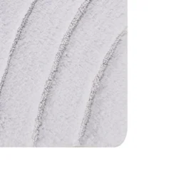 Diamond 220 GSF Non Skid Back Bath Rug 17in X 24in By Knightsbridge