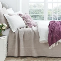 EY Essentials Nunzia Oyster King Sham