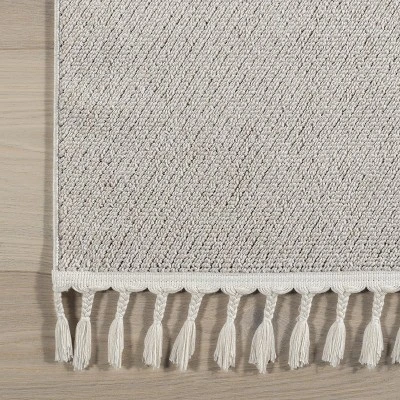 NuLOOM Marleigh Raindrop High-Low Kids Tasseled Area Rug 6 NuLOOM Marleigh Raindrop High-Low Kids Tasseled Area Rug - Image 4