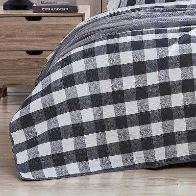 Eddie Bauer Lakehouse Plaid Cotton Quilt & Sham Gray 4 Eddie Bauer Lakehouse Plaid Cotton Quilt & Sham Gray - Image 2