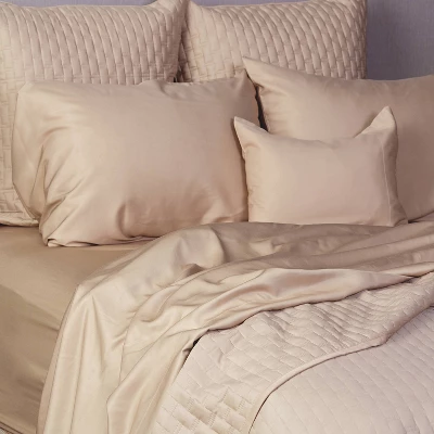 300 Thread Count 100% Rayon From Bamboo Solid Sheet Set - BedVoyage 4 300 Thread Count 100% Rayon From Bamboo Solid Sheet Set - BedVoyage - Image 2