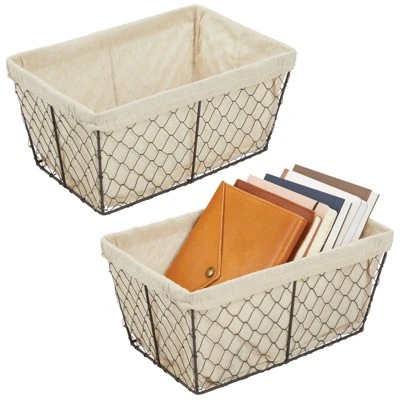 MDesign Medium Chicken Wire Basket With Fabric Liner 8 MDesign Medium Chicken Wire Basket With Fabric Liner - Image 6