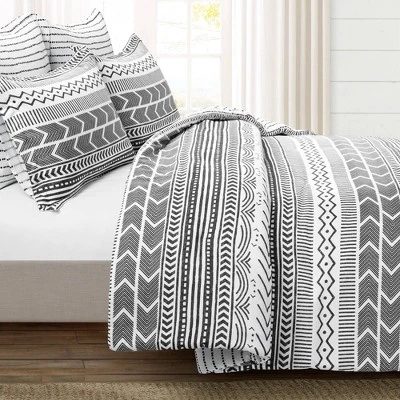 Hygge Geo Reversible Comforter Set - Lush Décor 3 Hygge Geo Reversible Comforter Set - Lush Décor