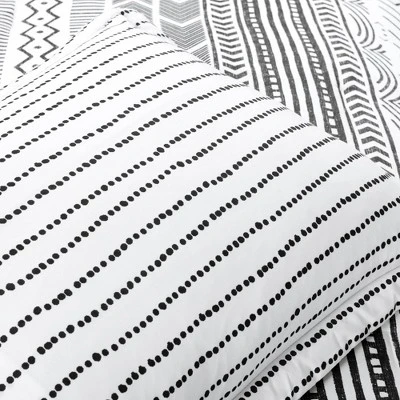 Hygge Geo Reversible Comforter Set - Lush Décor 7 Hygge Geo Reversible Comforter Set - Lush Décor - Image 5